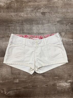 Abercrombie & Fitch White Low Rise 2000’s Y2K Shorts Size 4
